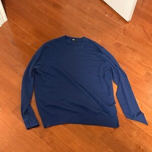 Uniqlo Men's Deep Blue Crewneck Sweater